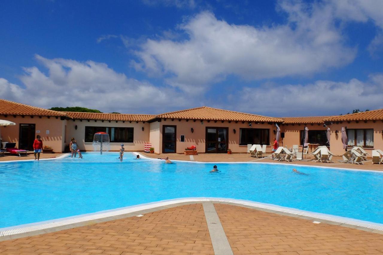 Borgo Dei Pescatori Ξενοδοχείο Aglientu Εξωτερικό φωτογραφία